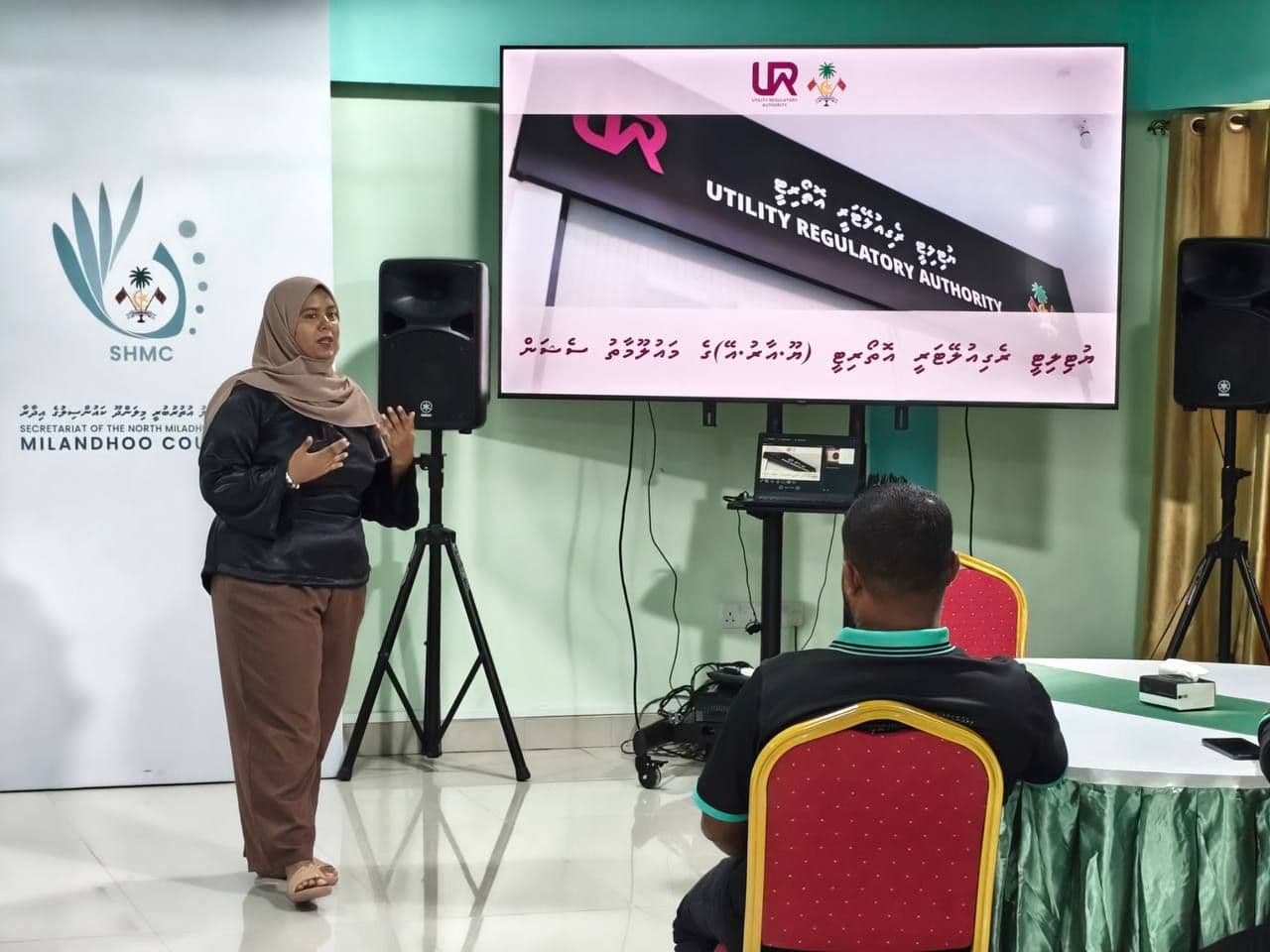 އާންމު ޚިދުމަތްތަކާ ގުޅޭގޮތުން އާންމުންގެ ހޭލުންތެރިކަން އިތުރުކުރުމުގެ ގޮތުން ށ. މިލަންދޫގައި އެވެއަރނަސް ސެޝަންތަކެއް ކުރިއަށްދަނީ