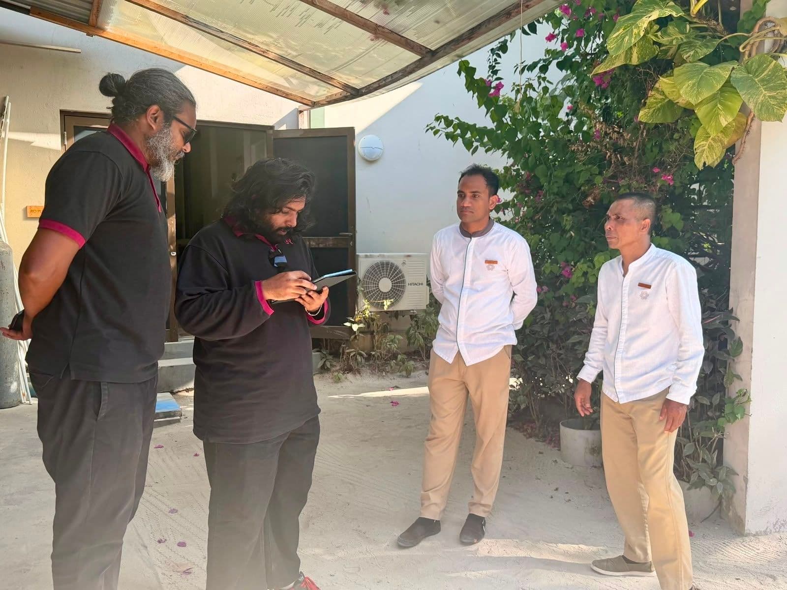 ޔޫ.އާރު.އޭ އިން ވައްކަރު މޯލްޑިވްސް ރިސޯޓުގެ ކަރަންޓު، ފެން އަދި ނަރުދަމާ ނިޒާމުތައް އިންސްޕެކްޓްކޮށް ނިންމާލައިފި